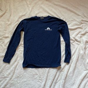 nature backs long sleeve tee